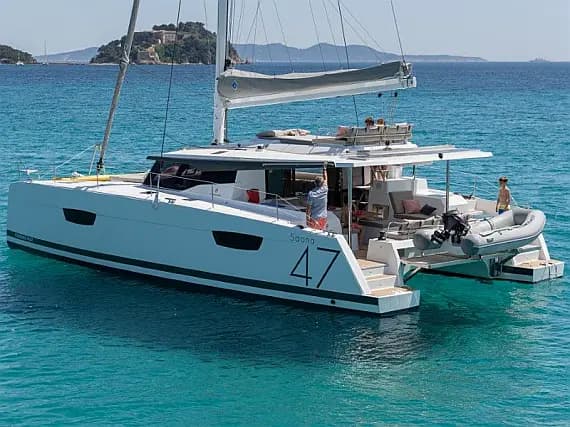 Saona 47 in Mykonos / Tourlos Marina - image 1