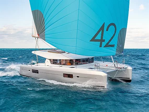 Lagoon 42 in Athens / Alimos Marina - image 1