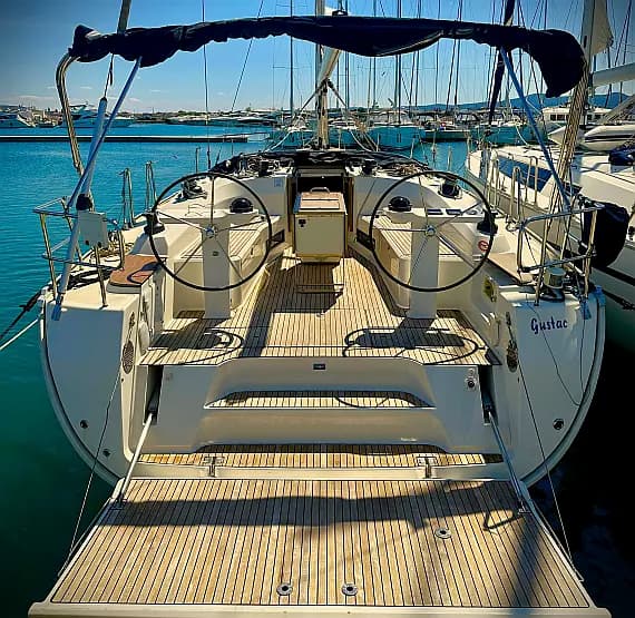 Bavaria Cruiser 45 in Drage / Marina Drage - image 1