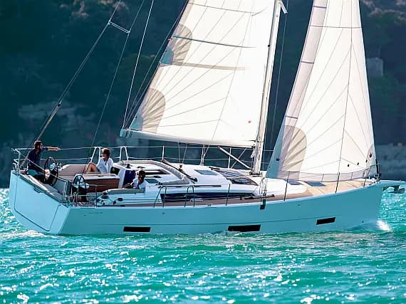 Dufour 390 Grand Large in Athens / Alimos Marina - image 1