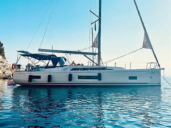 Oceanis 46.1 in Lefkada / D-Marin Marina Lefkas - image 1