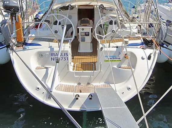 Bavaria 42 Cruiser in Lavrion Main Port - image 1