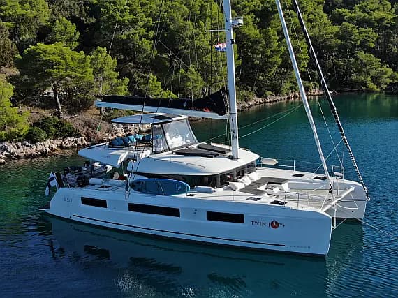 Lagoon 51 in Trogir / SCT Marina Trogir - image 1