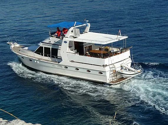 Staryacht 1670 in Primošten / Marina Kremik - image 1