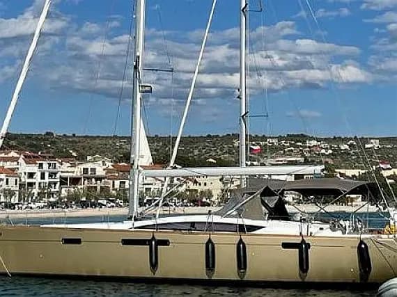 Jeanneau 57 in Šibenik / D-Marin Marina Mandalina - image 1