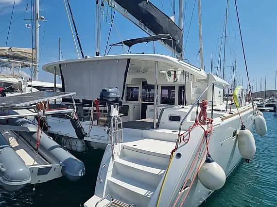 Lagoon 450 Fly in Lavrion / Olympic Marina - image 1