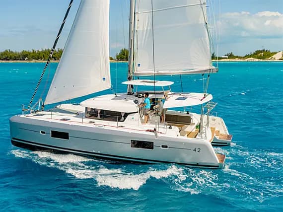 Lagoon 42 in Lefkada / D-Marin Marina Lefkas - image 1