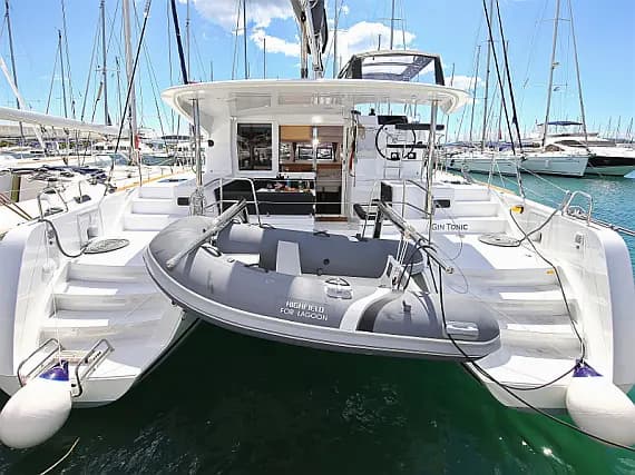 Lagoon 39 in Sukošan / D-Marin Dalmacija Marina - image 1