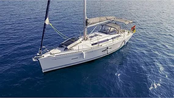 Dufour 405 Grand Large in Göcek Mucev Marina - image 1