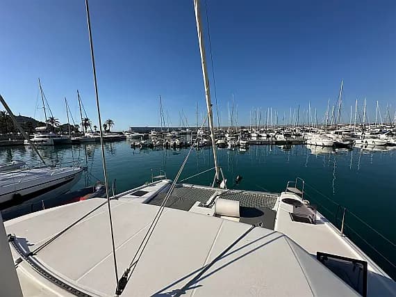 Dufour 48 Cat in Sicily / Furnari / Marina Portorosa - image 1