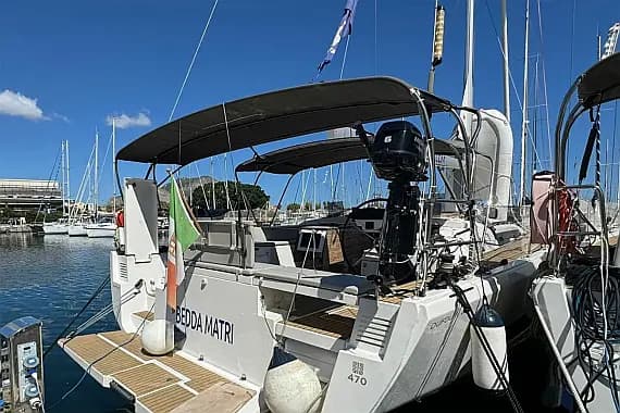 Dufour 470 in Sicily / Palermo / La Cala (Porto Palermo) - image 1