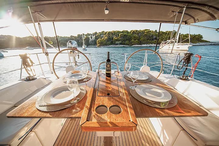 Bavaria C42 in Medulin / Marina Medulin - image 1