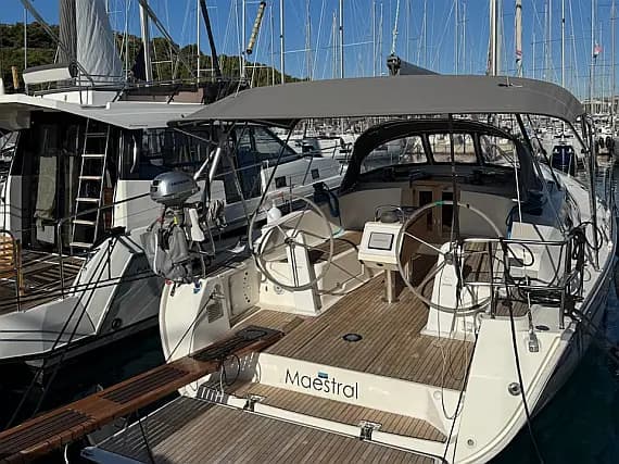 Bavaria Cruiser 41 in Rogoznica / Marina Frapa - image 1