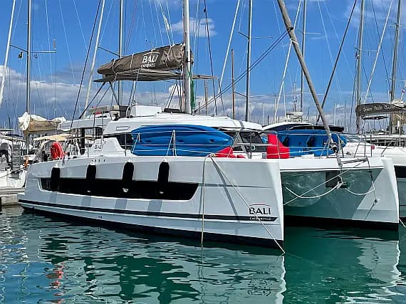 Bali Catspace in Volos / Port of Volos - image 1