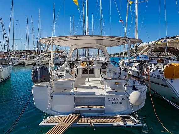 Oceanis 38.1 in Dubrovnik / ACI Marina Dubrovnik - image 1