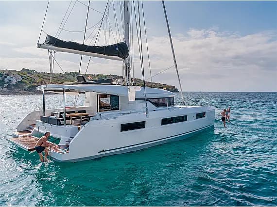 Lagoon 50 in Lefkada / D-Marin Marina Lefkas - image 1