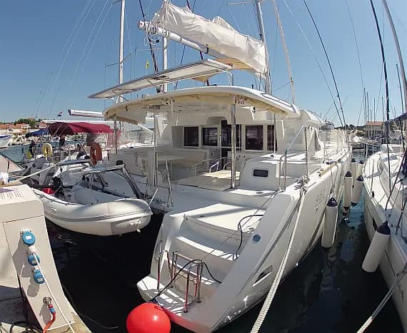 Lagoon 450 in Medulin / Marina Medulin - image 1