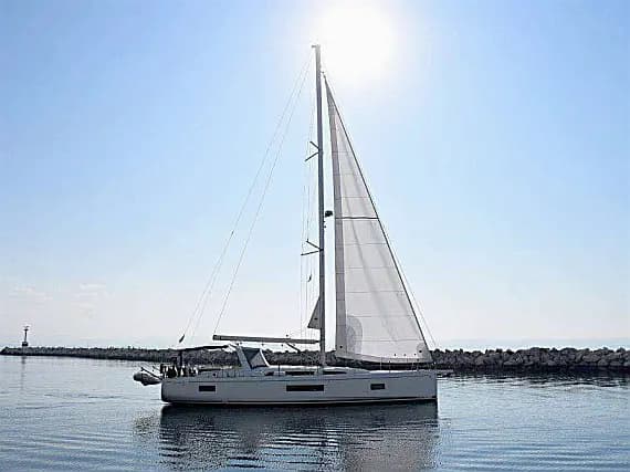 Oceanis 51.1 in Athens / Alimos Marina - image 1