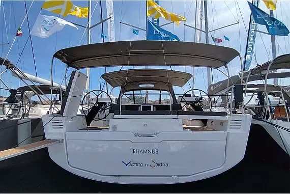 Dufour 530 in Sardinia / Portisco / Marina di Portisco - image 1