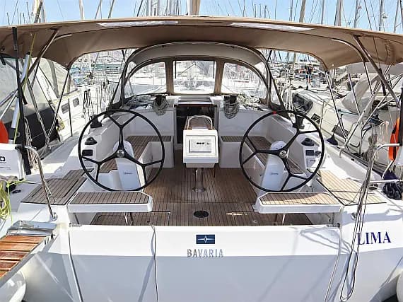 Bavaria C42 in Paros port - image 1