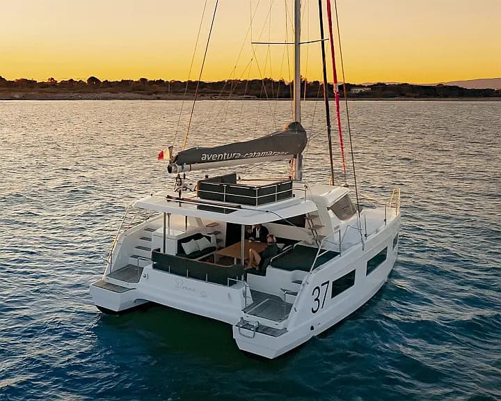 Aventura 37 in Lefkada / D-Marin Marina Lefkas - image 1