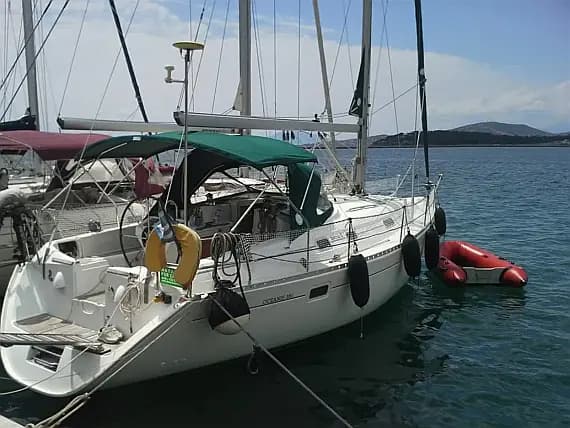 Oceanis 381 in Volos / Port of Volos - image 1