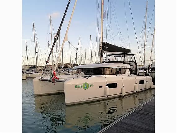 Lagoon 42 in Rogoznica / Marina Frapa - image 1