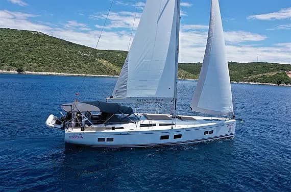 Hanse 548 in Seget Donji / Marina Baotić - image 1