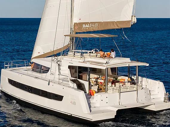 Bali 4.8 in Fethiye / Yacht Club Mai - image 1