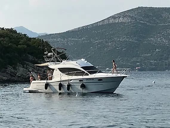 Sessa Dorado 32 in Zadar / Marina Zadar - image 1