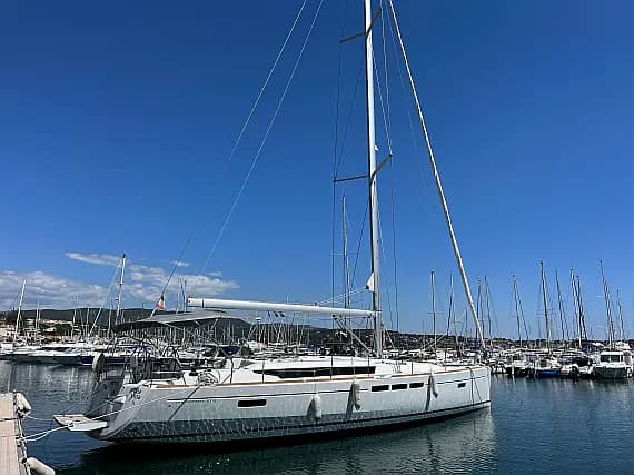 Sun Odyssey 519 in Lavrion / Olympic Marina - image 1