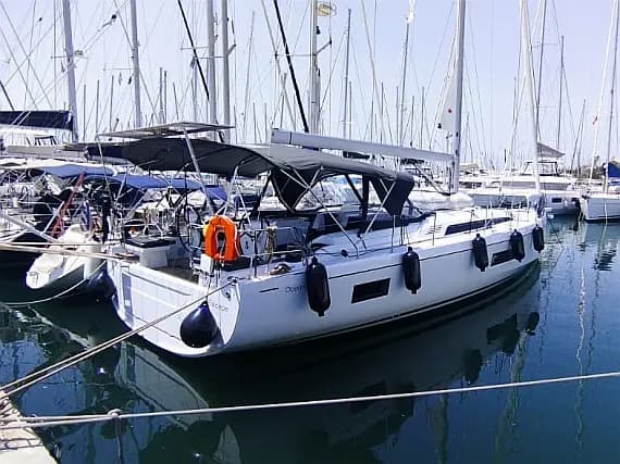 Oceanis 51.1 in Athens / Alimos Marina - image 1