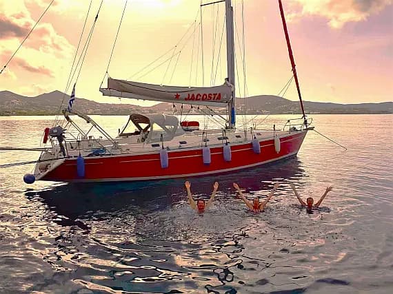 Alfa 51 in Paros port - image 1