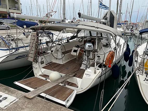 Bavaria 41 Cruiser in Lefkada / Port of Lefkas - image 1