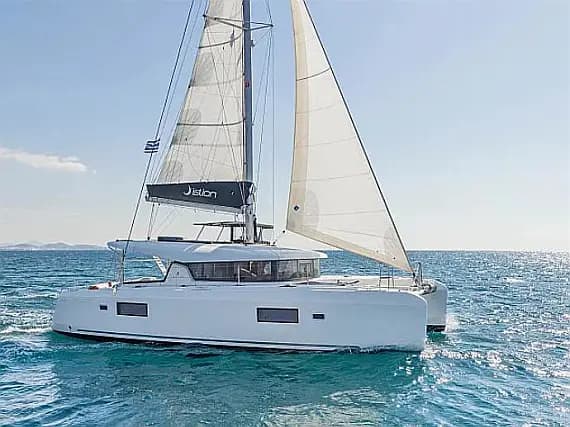 Lagoon 42 in Athens / Alimos Marina - image 1