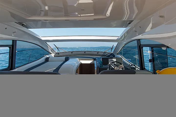 Bavaria SR41 in Corfu / Gouvia / D-Marin Marina Gouvia - image 1