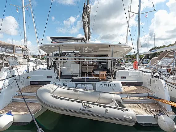 Lagoon 42 in Pula / Tehnomont Marina Veruda - image 1