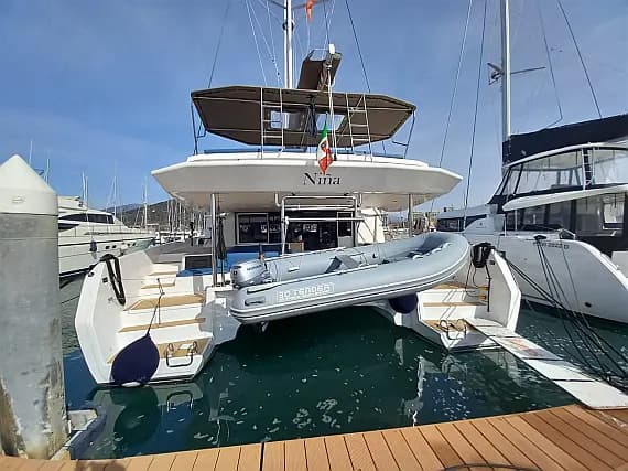 Dufour Catamaran 48 in Sardinia / Cannigione - image 1