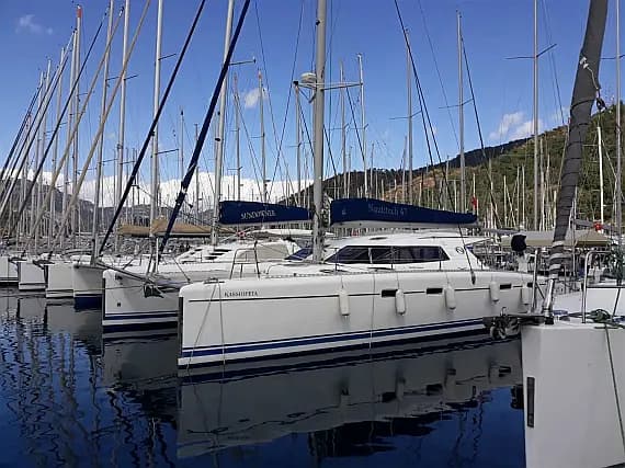 Nautitech 47 in Marmaris / Netsel Marmaris Marina - image 1