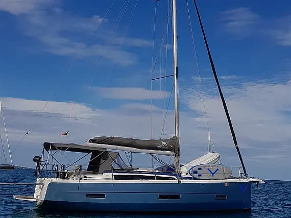 Dufour 390 Grand Large in Sardinia / Portisco / Marina di Portisco - image 1