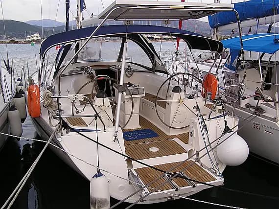 Bavaria 40 Cruiser in Lefkada / Port of Lefkas - image 1