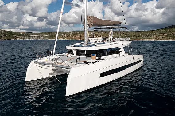 Cervetti 44 in Primošten / Marina Kremik - image 1