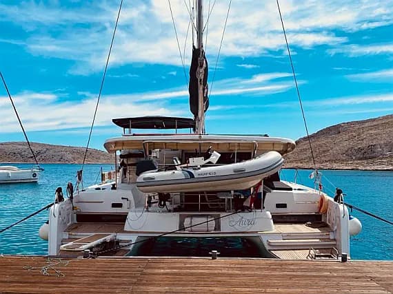 Lagoon 42 in Kaštel Gomilica / Marina Kaštela - image 1